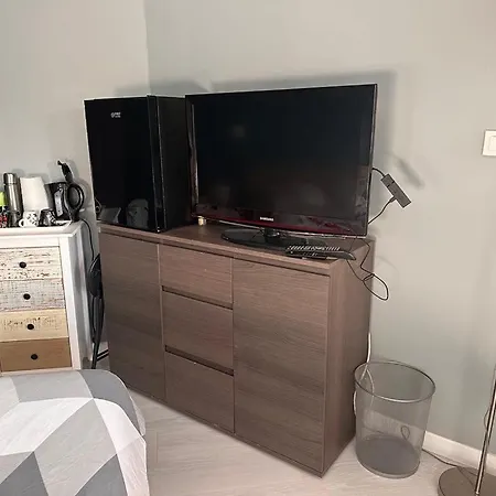 Appartement Pour 4 Personnes Avec Sdb Privative Et Jacuzzi Petit-Couronne