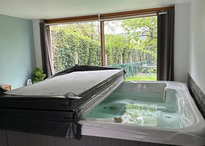 Pour 4 Personnes Avec Sdb Privative Et Jacuzzi Apartamento Petit-Couronne