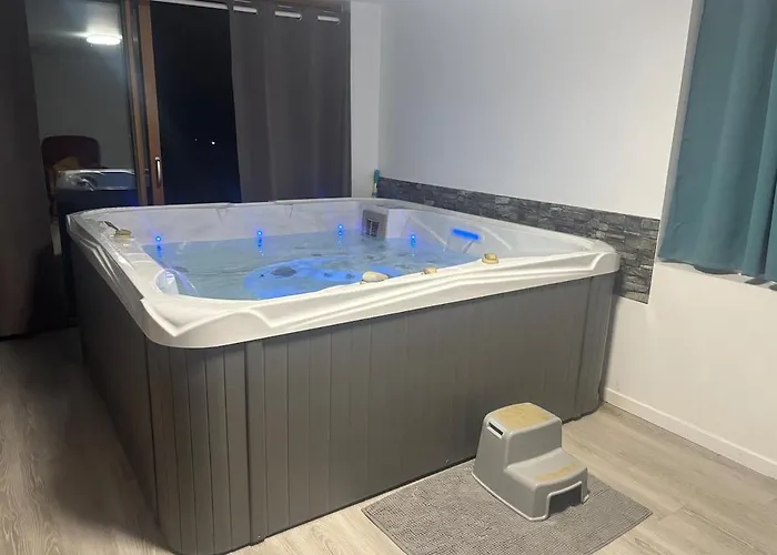 Apartamento Pour 4 Personnes Avec Sdb Privative Et Jacuzzi Petit-Couronne