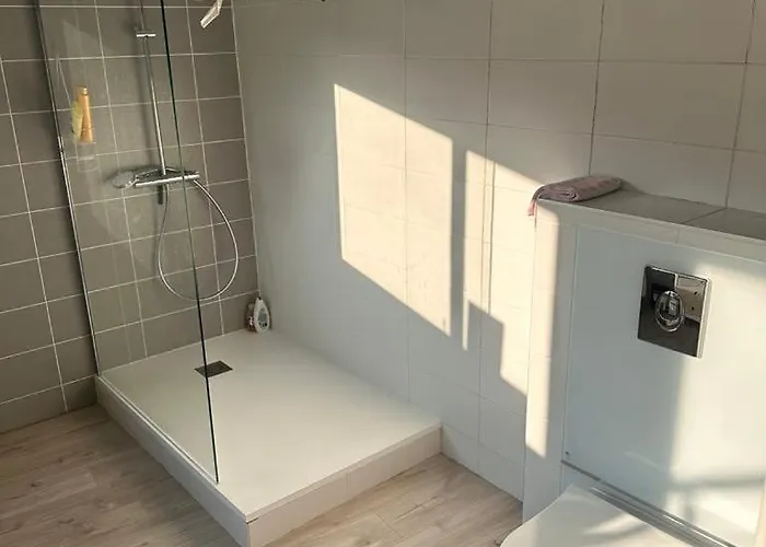 Apartamento Pour 4 Personnes Avec Sdb Privative Et Jacuzzi Petit-Couronne